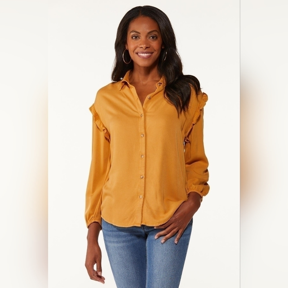 NWT RUFFLE SHOULDER BUTTONDOWN TOP IN MUSTARD